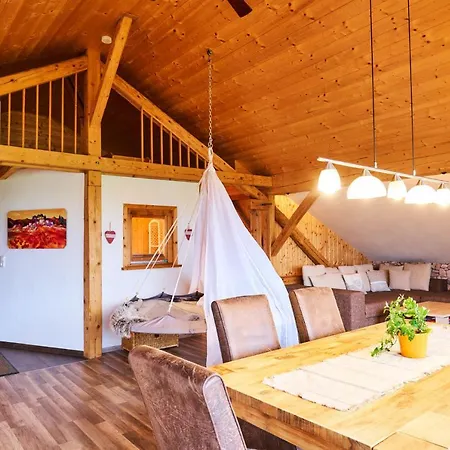 Haus Sonnblick Apartamento *
